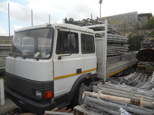 23#3897 Autocarro Iveco in vendita - foto 2