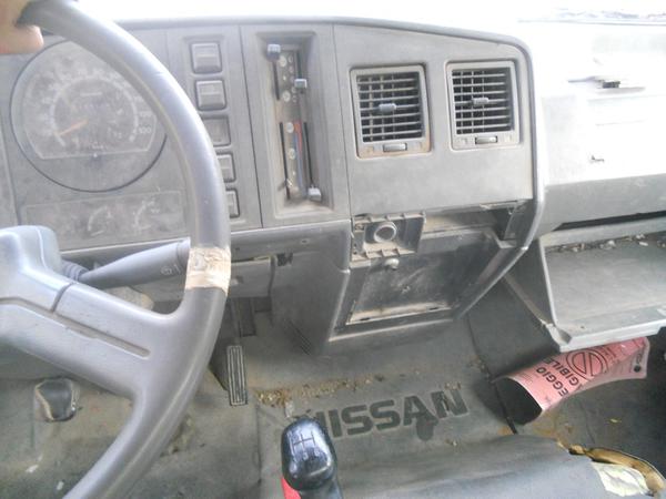 24#3897 Autocarro Nissan in vendita - foto 21