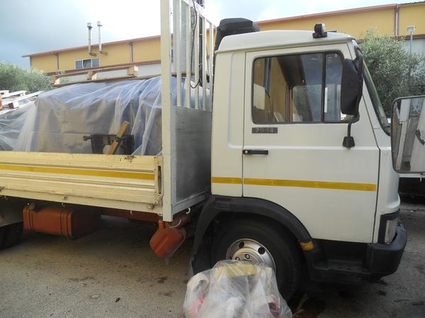 25#3897 Autocarro Iveco in vendita - foto 4