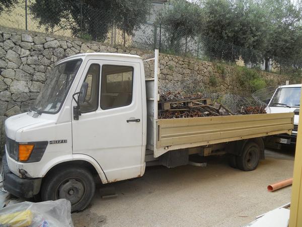 26#3897 Autocarro Mercedes in vendita - foto 2
