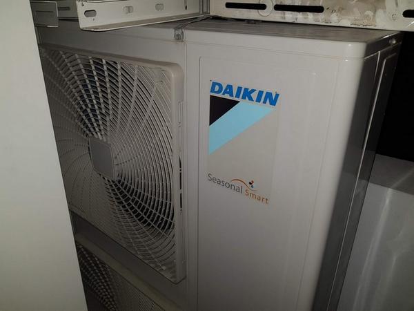 3#3899 Arredi da ufficio e condizionatori Daikin in vendita - foto 21