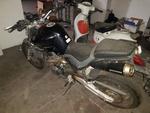 Image 1 - Kia Rio and Yamaha motorcycles - Lot 5 (Auction 3899)