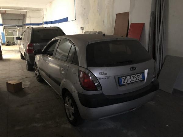 5#3899 Kia Rio e motociclette Yamaha in vendita - foto 17