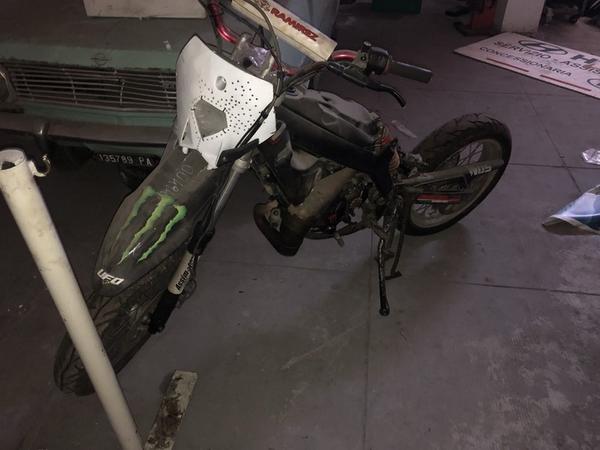 5#3899 Kia Rio e motociclette Yamaha in vendita - foto 25