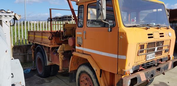 4#3901 Camion con gru Fiat Om in vendita - foto 4