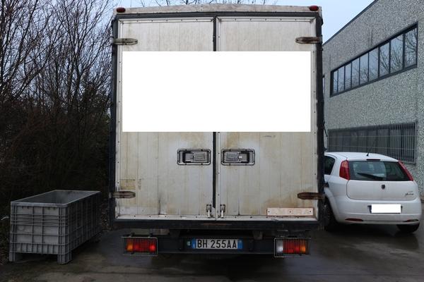 111#3906 Autocarro Iveco in vendita - foto 7
