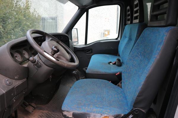 111#3906 Autocarro Iveco in vendita - foto 16
