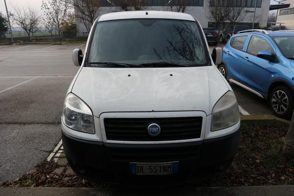 116#3906 Autocarro Fiat Doblò in vendita - foto 2