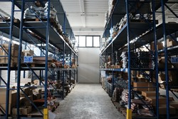 Magazzino di materie prime - Lotto 200 (Asta 3906)