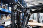 Image 11 - Linde forklift - Lot 79 (Auction 3906)