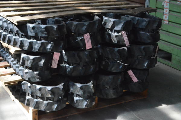 3#3909 Cingoli in gomma Traxter misura 180X60X37 in vendita - foto 8