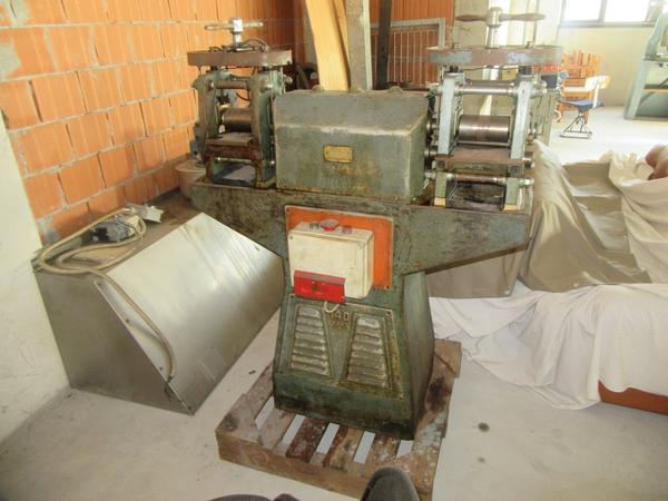 1#3913 Banchi da lavoro ed elementi per pavimentazione in vendita - foto 15