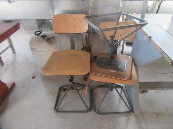 1#3913 Banchi da lavoro ed elementi per pavimentazione in vendita - foto 24