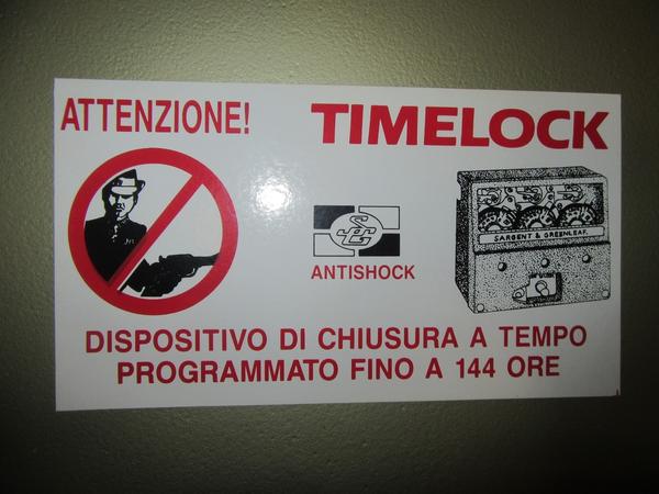 1#3913 Banchi da lavoro ed elementi per pavimentazione in vendita - foto 38
