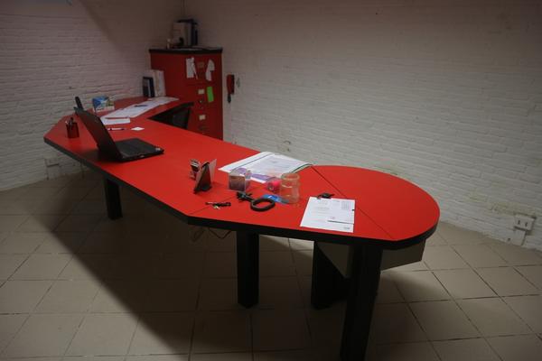 1#3917 Arredamento ed attrezzature da ufficio in vendita - foto 2