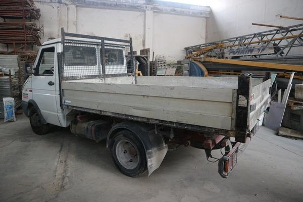 6#3917 Autocarro Iveco in vendita - foto 4