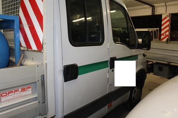 14#3918 Iveco 35/A  e cassone con serbatoio carburante in vendita - foto 9