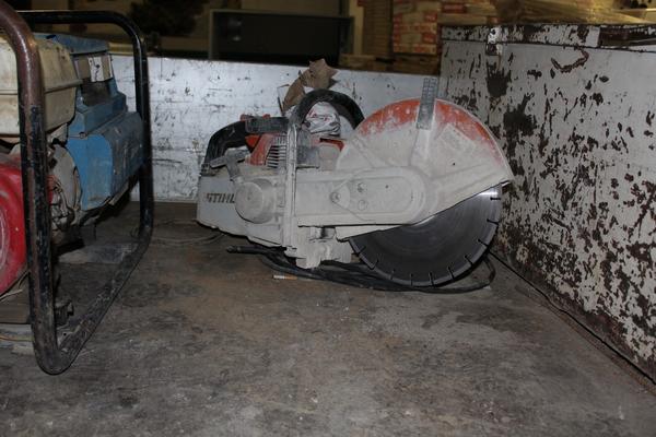 18#3918 Iveco 35/E4 e cassone con serbatoio carburante in vendita - foto 7