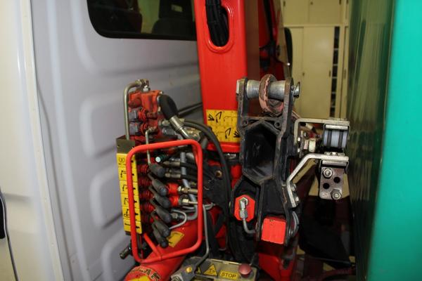 19#3918 Iveco 35C13A concassone telonato in vendita - foto 7