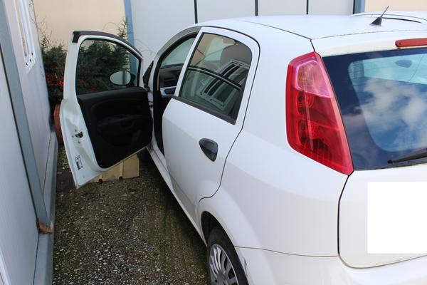 3#3918 Fiat Grande Punto in vendita - foto 3