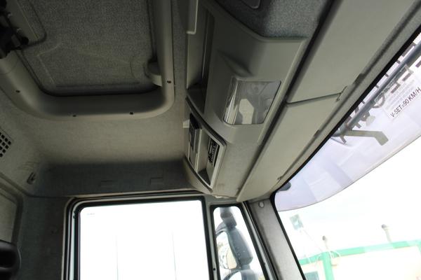 30#3918 Iveco Eurocargo 180/E4 con cassone ribaltabile in vendita - foto 21