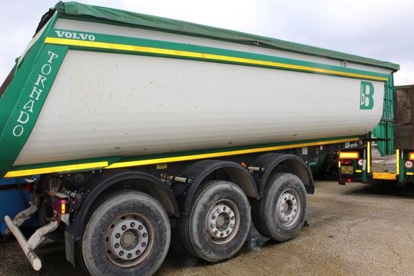 31#3918 Trattore stradale Volvo Truck e semirimorchi in vendita - foto 28