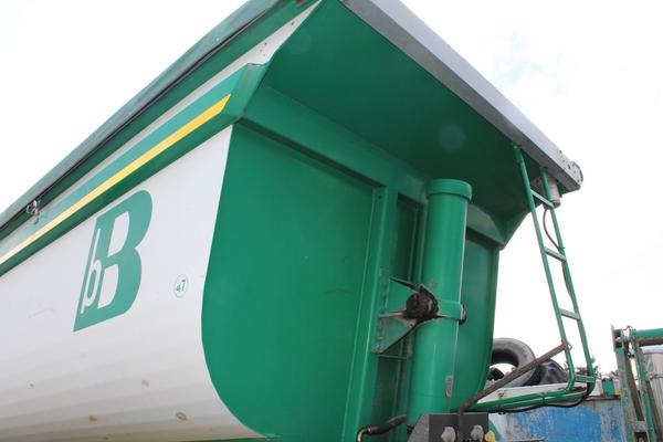 31#3918 Trattore stradale Volvo Truck e semirimorchi in vendita - foto 32