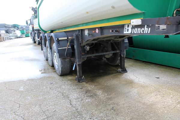 31#3918 Trattore stradale Volvo Truck e semirimorchi in vendita - foto 33