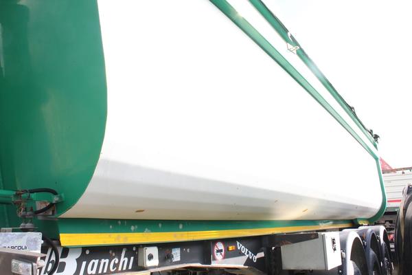 31#3918 Trattore stradale Volvo Truck e semirimorchi in vendita - foto 34