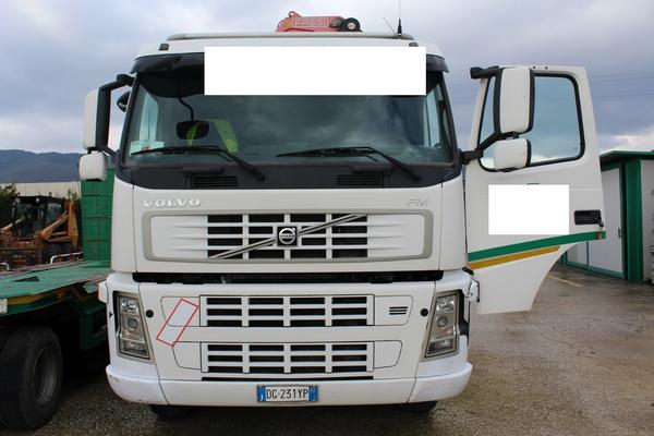 32#3918 Autocarro Volvo Truck e rimorchi in vendita - foto 11