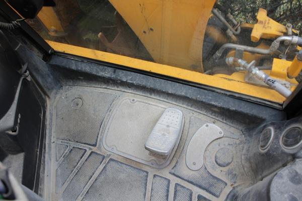 40#3918 Terna escavatore JCB 3CX in vendita - foto 18