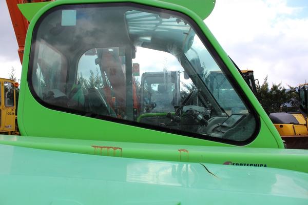 48#3918 Sollevatore telescopico Merlo completo di pala e forche in vendita - foto 7