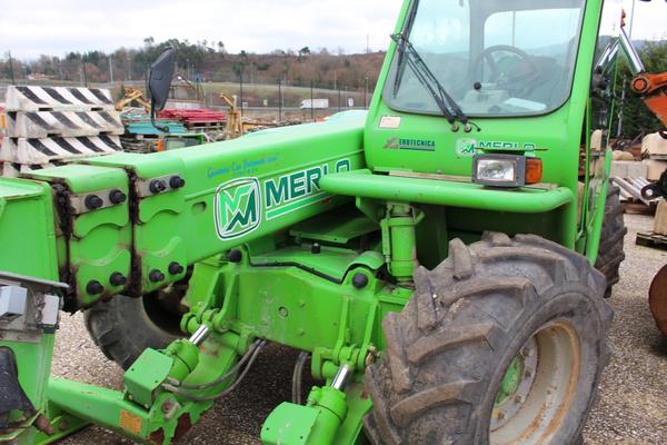 48#3918 Sollevatore telescopico Merlo completo di pala e forche in vendita - foto 17