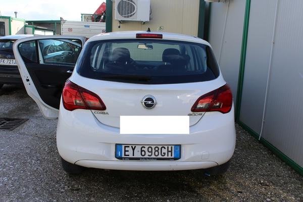 5#3918 Opel corsa E in vendita - foto 3