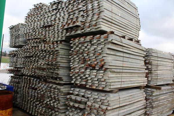 54#3918 Attrezzatura per ponteggi  in vendita - foto 6