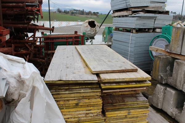 54#3918 Attrezzatura per ponteggi  in vendita - foto 9