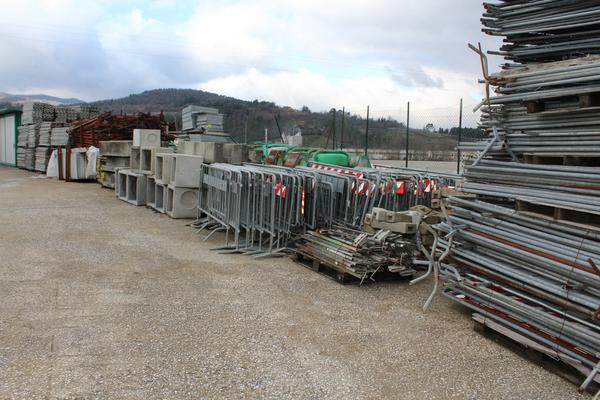 54#3918 Attrezzatura per ponteggi  in vendita - foto 37