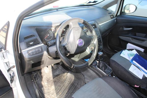 8#3918 Fiat Punto in vendita - foto 5
