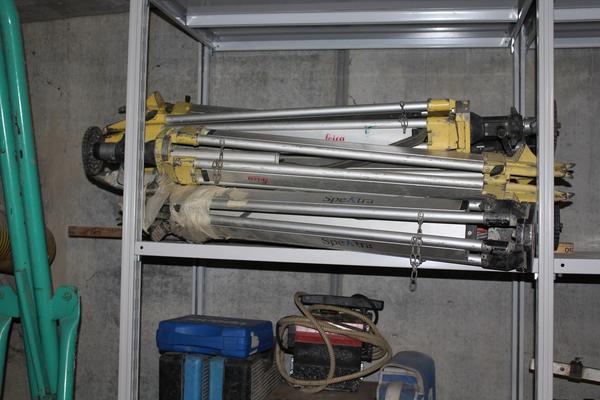 81#3918 Materiale da cantiere e armadietti in vendita - foto 2