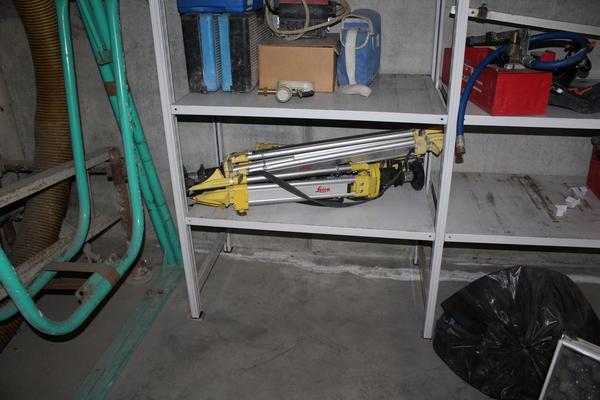 81#3918 Materiale da cantiere e armadietti in vendita - foto 3