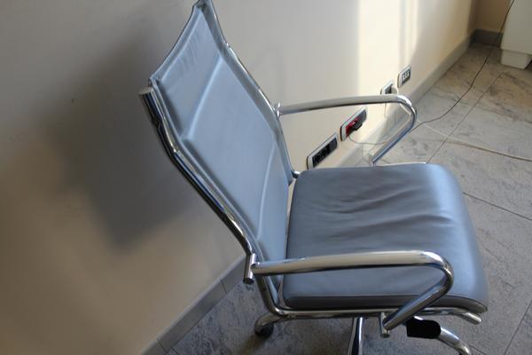 84#3918 Arredi ufficio e fotocopiatrice Konica Minolta Bizhub in vendita - foto 15