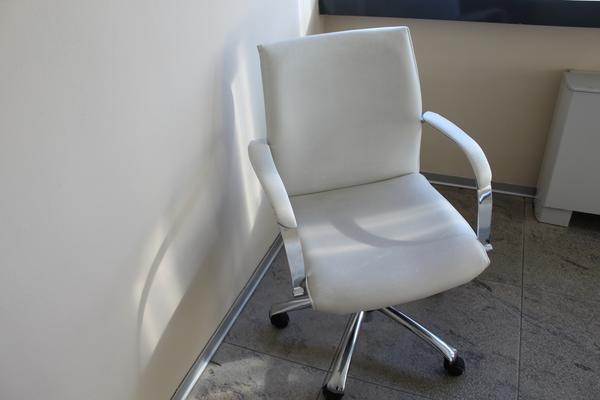 84#3918 Arredi ufficio e fotocopiatrice Konica Minolta Bizhub in vendita - foto 17