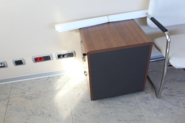 88#3918 Arredi e attrezzatura da ufficio in vendita - foto 31
