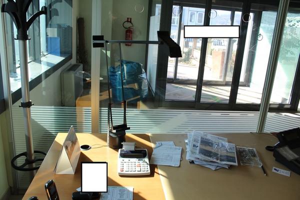 90#3918 Arredi e attrezzatura da ufficio in vendita - foto 19