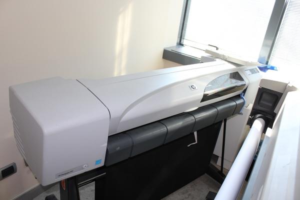 91#3918 Arredi e attrezzatura da ufficio in vendita - foto 2