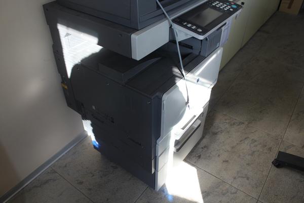 91#3918 Arredi e attrezzatura da ufficio in vendita - foto 8