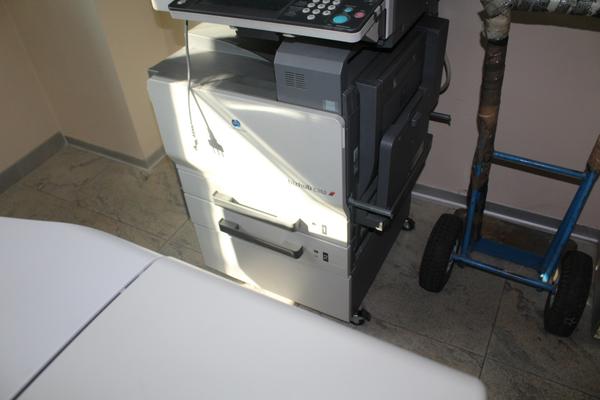 91#3918 Arredi e attrezzatura da ufficio in vendita - foto 10