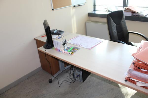 91#3918 Arredi e attrezzatura da ufficio in vendita - foto 20