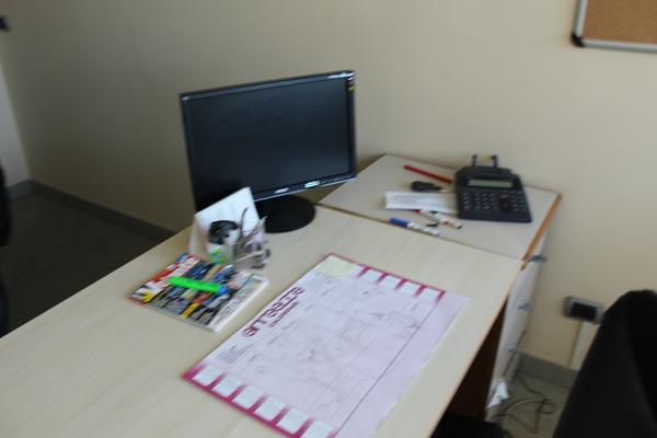 91#3918 Arredi e attrezzatura da ufficio in vendita - foto 24