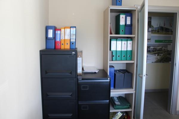 91#3918 Arredi e attrezzatura da ufficio in vendita - foto 28